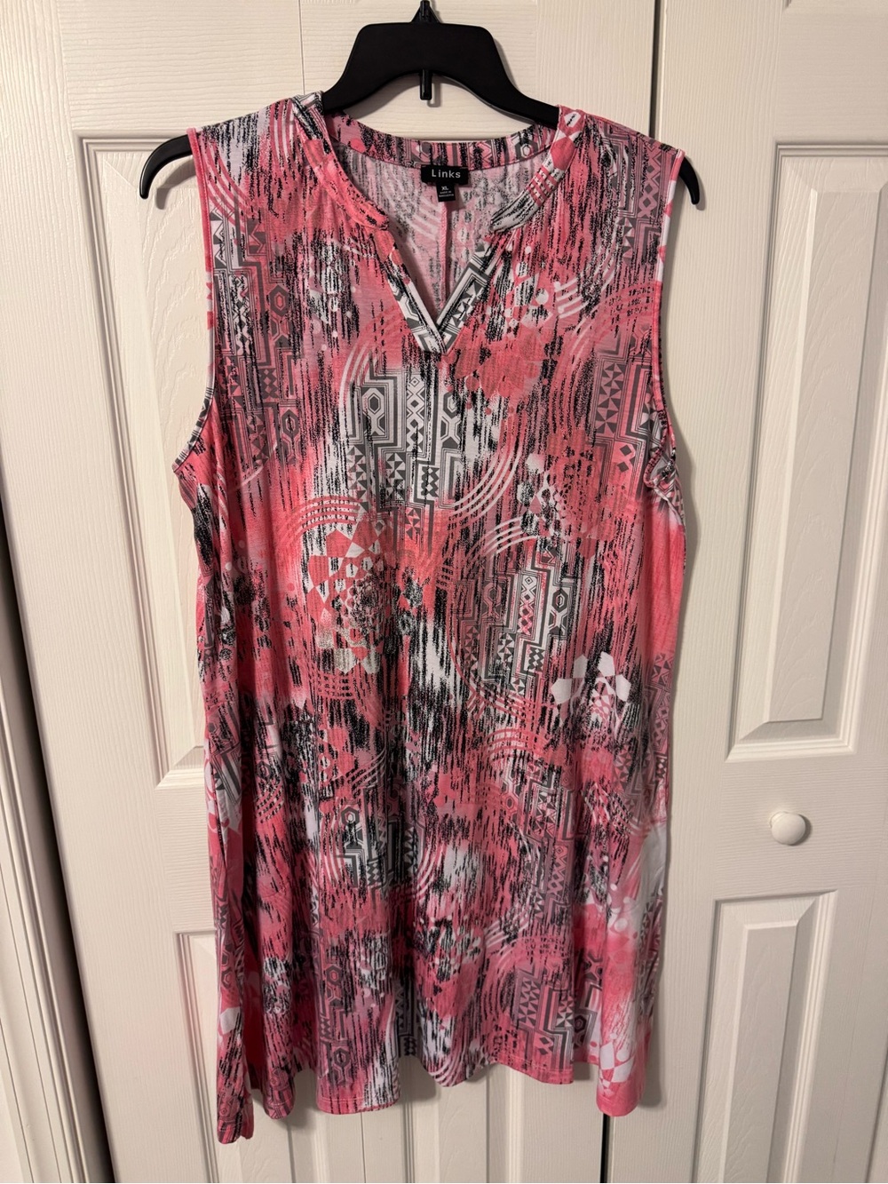 Link Pink and Black Printed Sleeveless Dress